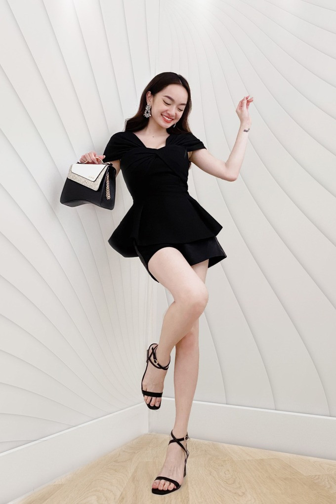 Kaity Nguyễn bị chê 1m55 vào vai tiếp viên ngoài đời như 1m75 nhờ có chiêu hack dáng