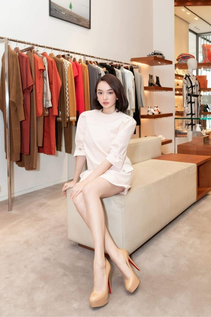 Kaity Nguyễn bị chê 1m55 vào vai tiếp viên ngoài đời như 1m75 nhờ có chiêu hack dáng