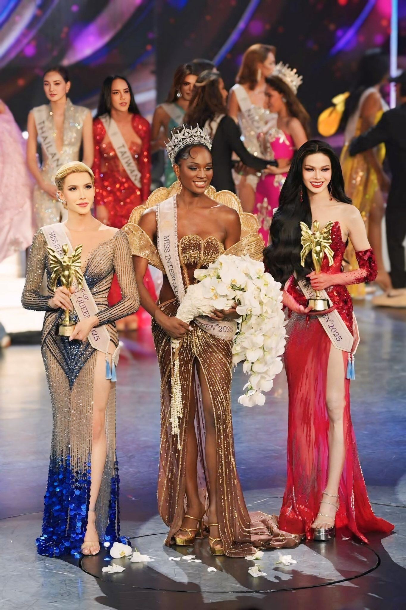 Sốc Á hậu 2 Hà Tâm Như bị tố ức hiếp Á hậu 1 đến từ Cuba tại Hoa hậu Chuyển Giới Quốc Tế