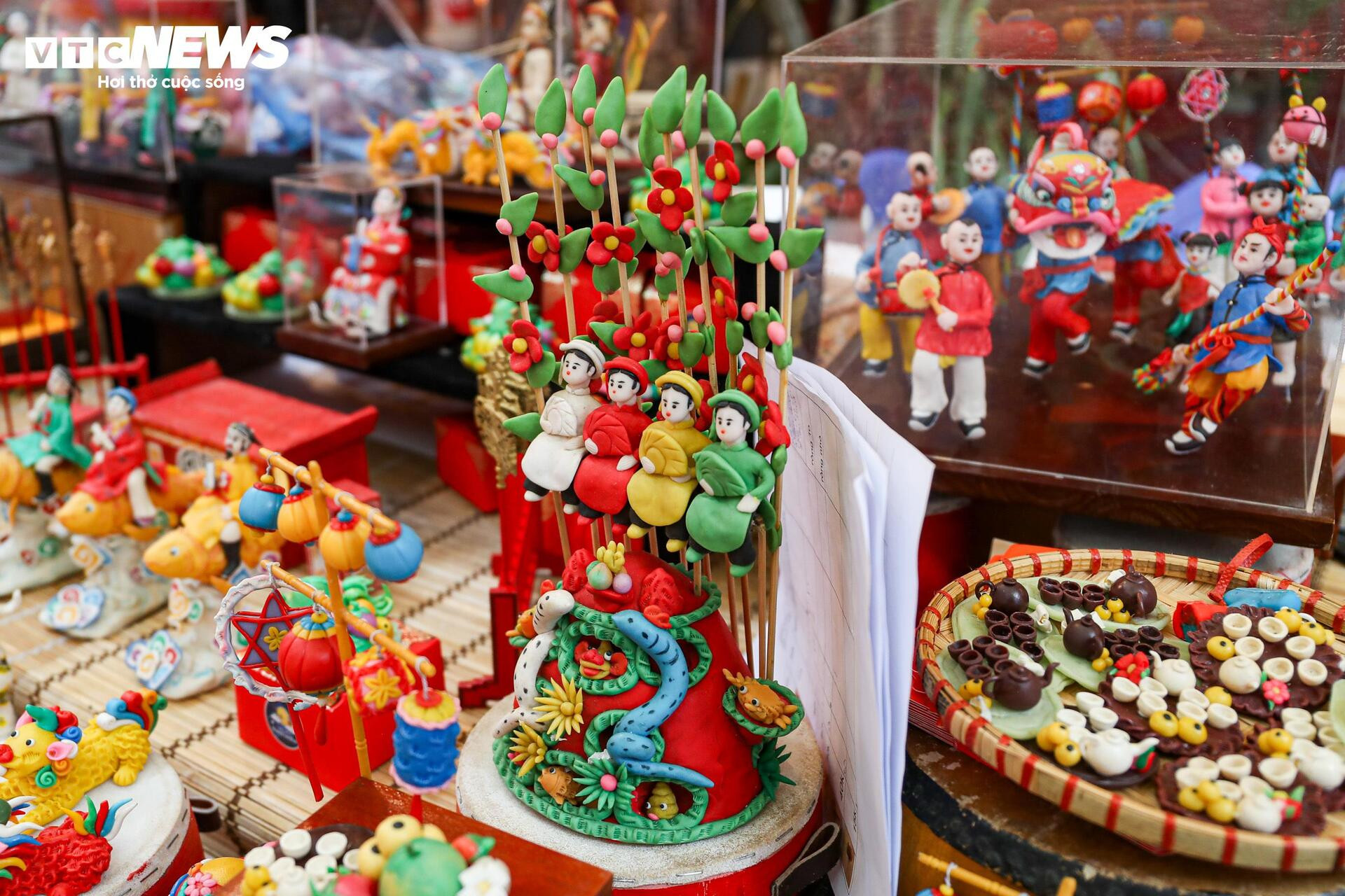 Đồ chơi trung thu thất truyền giá bạc triệu hút khách - 14