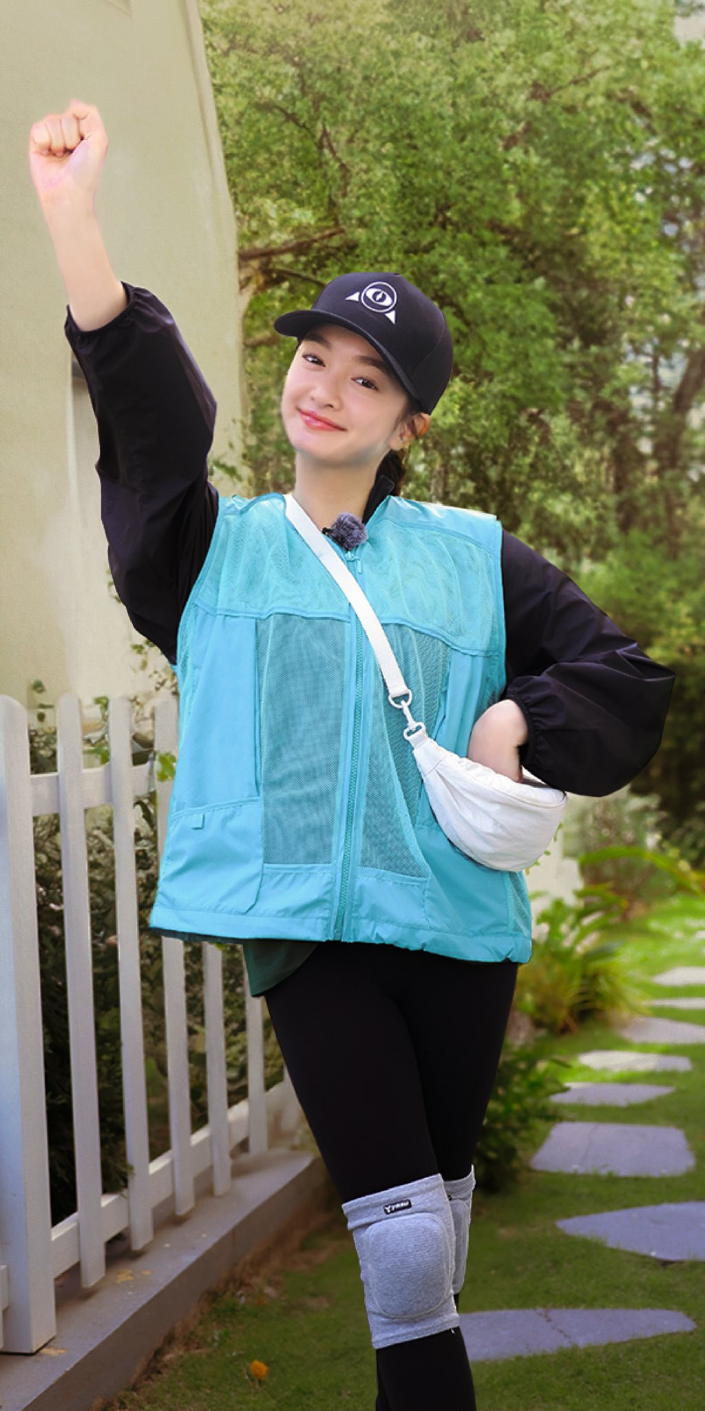 Mỹ nhân 'Tử chiến trên không' sở hữu chiều cao mét rưỡi nhưng vẫn có nhan sắc rực rỡ không thua ai - Ảnh 6.