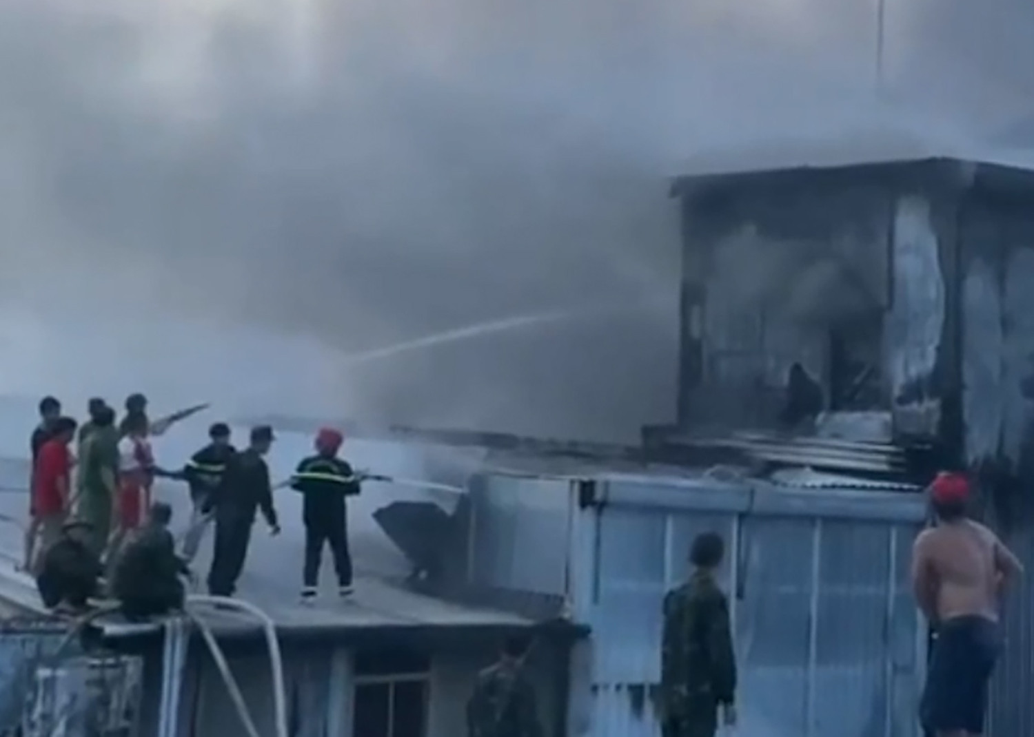 cháy ở Năm Căn..jpg