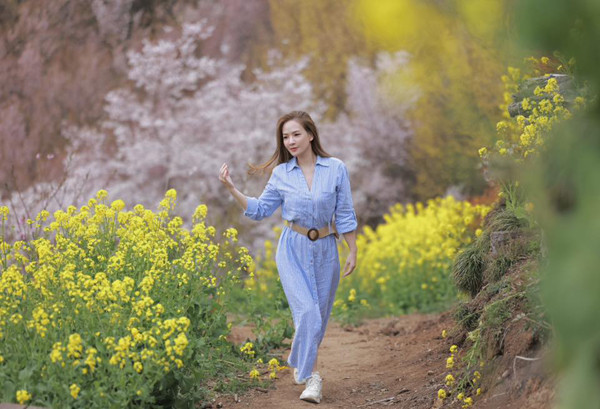 Sắc vóc đời thực của con dâu NSND Khải Hưng - Ảnh 11.