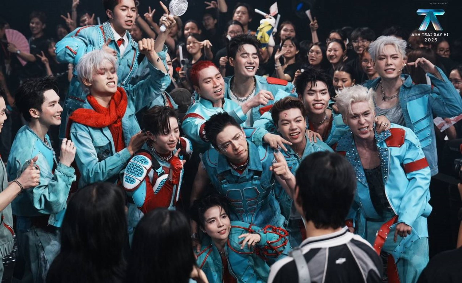 Ca sĩ Ngô Kiến Huy trở lại với âm nhạc với nhiều bất ngờ - Ảnh 6.