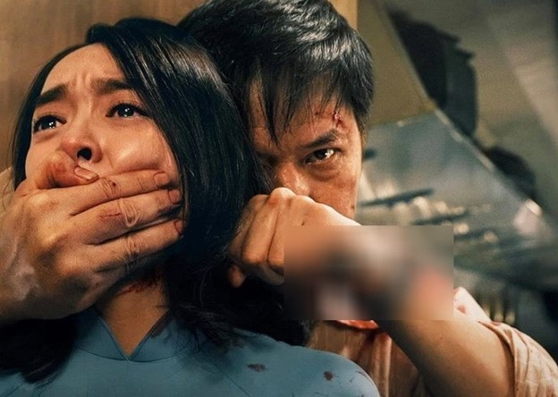 Nữ tiếp viên chỉ cao 1m55 trong Tử Chiến Trên Không, tiết lộ bất ngờ về mẹ - Ảnh 1.