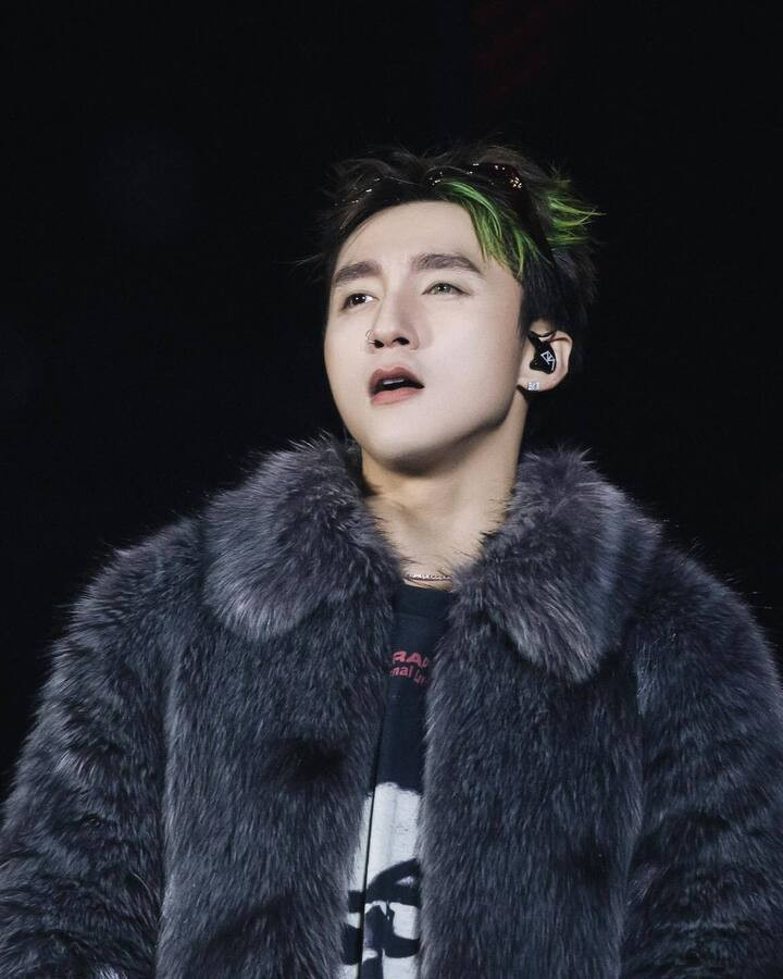 Phía Sơn Tùng M-TP lên tiếng về hình ảnh liên quan đến website cá độ.