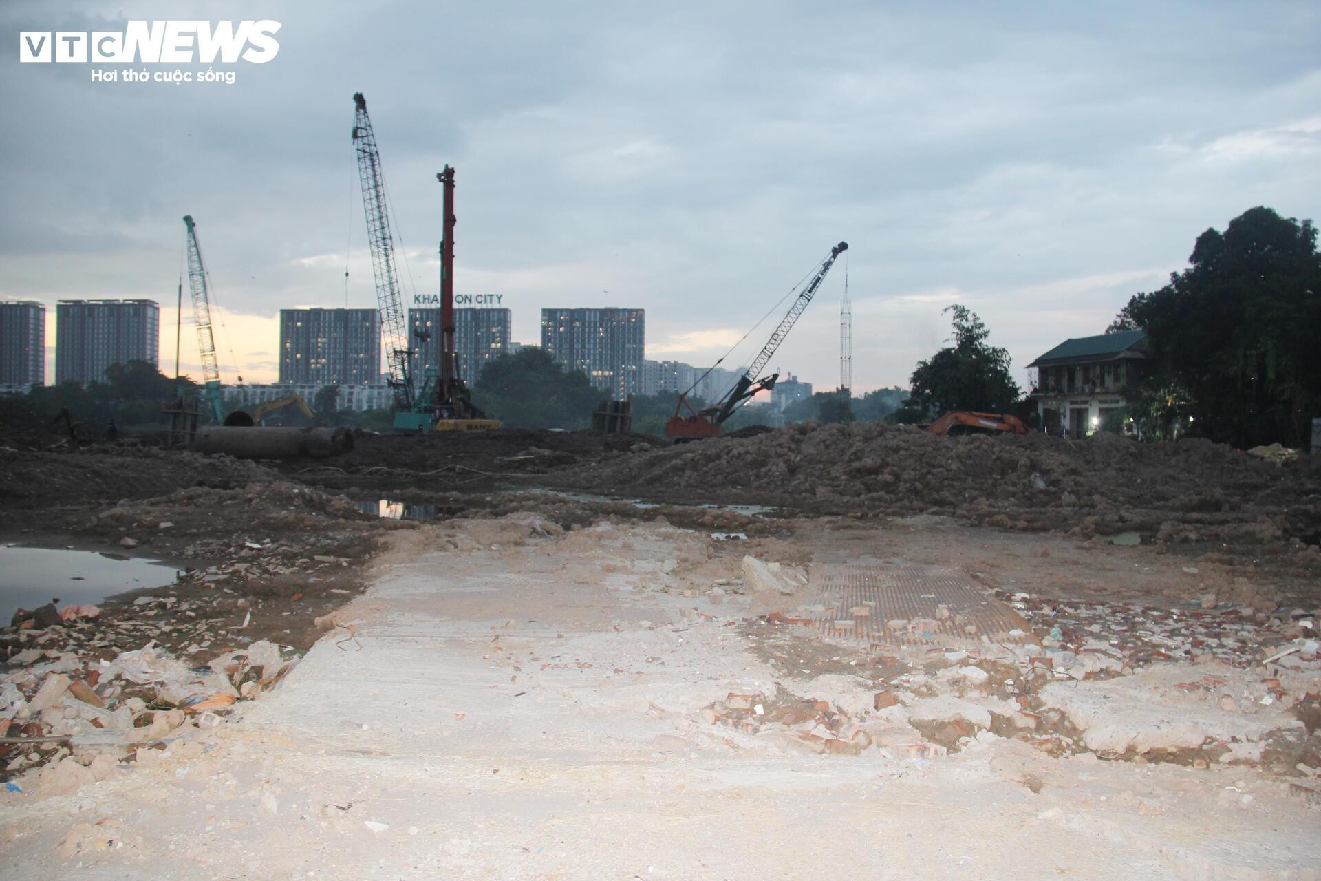 ‘Cò’ giăng lưới bủa vây, người mua nhà xã hội ‘dính’ bất cứ lúc nào - 4