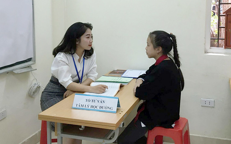 Đẩy mạnh công tác tư vấn tâm lý học đường cho học sinh - Ảnh 1.