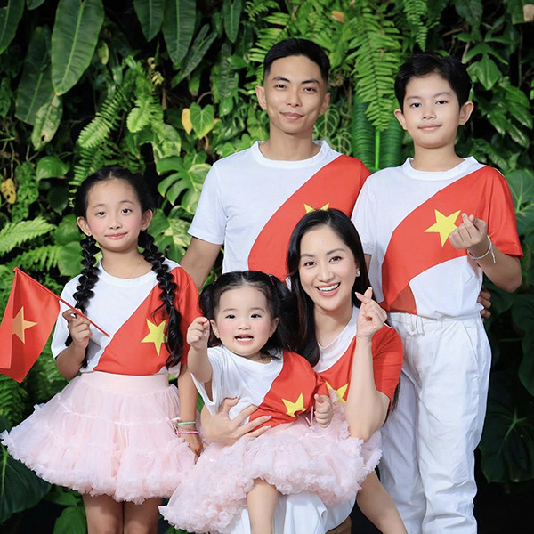 khanh thi 2 1758686135380398347386.jpg