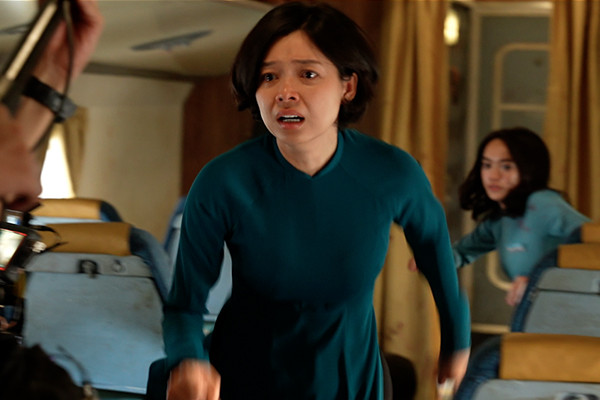 Nhan sắc 'hack tuổi' của Xuân Văn  'Tử chiến trên không' - Ảnh 2.