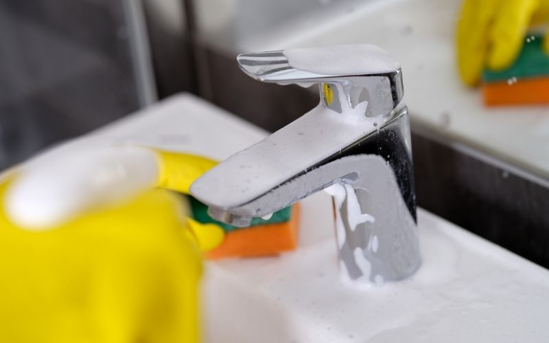 Vì sao du khách nên để một chiếc giày vào két an toàn ở khách sạn?插图1 Vì sao du khách nên để một chiếc giày vào két an toàn ở khách sạn?插图1