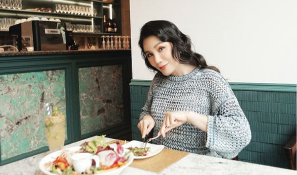 Hồ Quỳnh Hương ăn chay gần 20 năm và hành trình tìm kiếm sự bình yên - Ảnh 5.