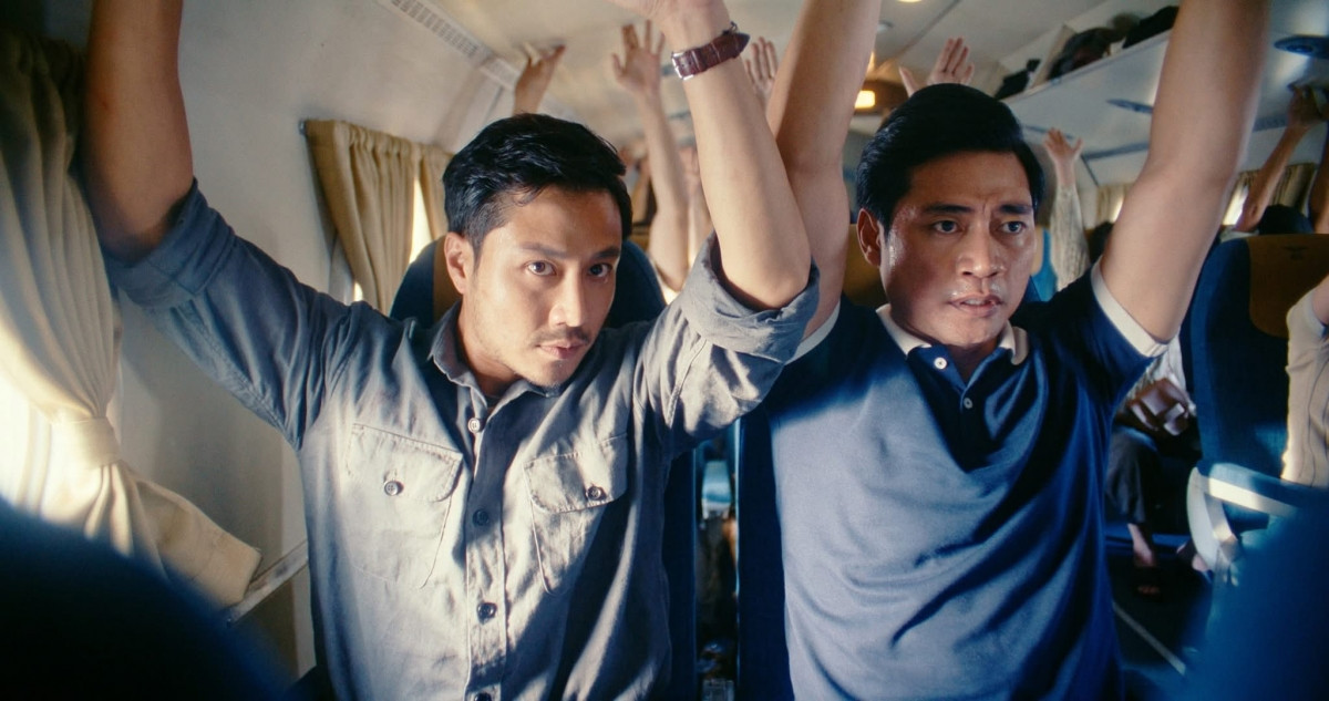 loi tran nam dien vien dien trai mang den cu twist trong tu chien tren khong hinh anh 1