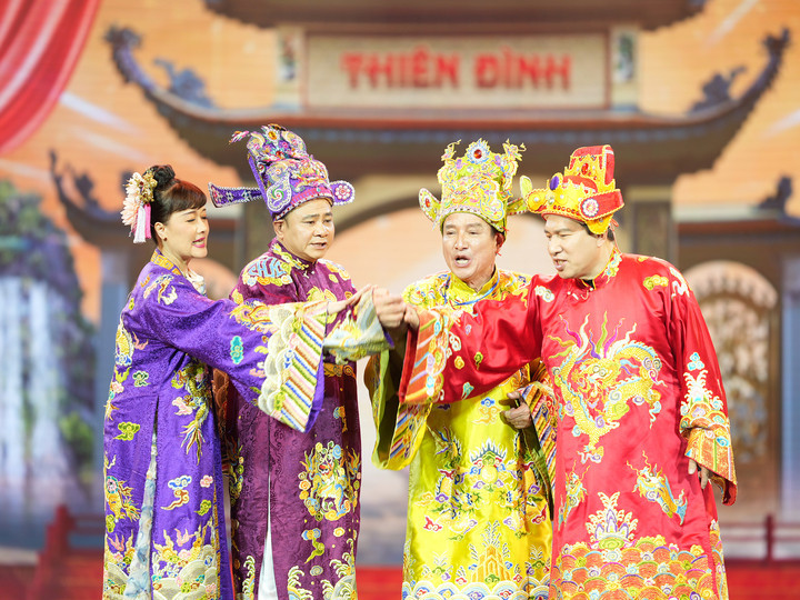 Táo Quân là chương trình được khán giả mong chờ mỗi dịp Tết.