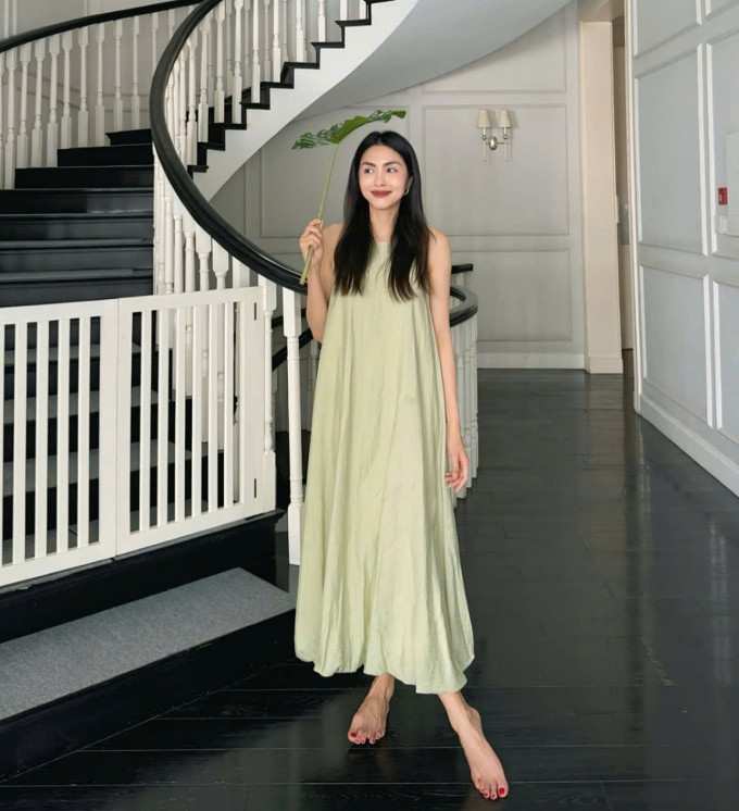 Tăng Thanh Hà cùng bạn nấu món miền Tây mùa nước nổi - Ảnh 1.