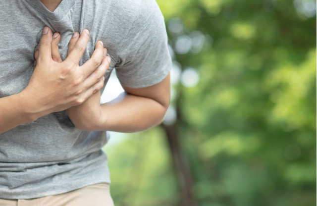 Người đàn ông đột tử khi đang tập thể dục: 3 sai lầm tuyệt đối tránh khi tập thể dục buổi sáng - Ảnh 1.