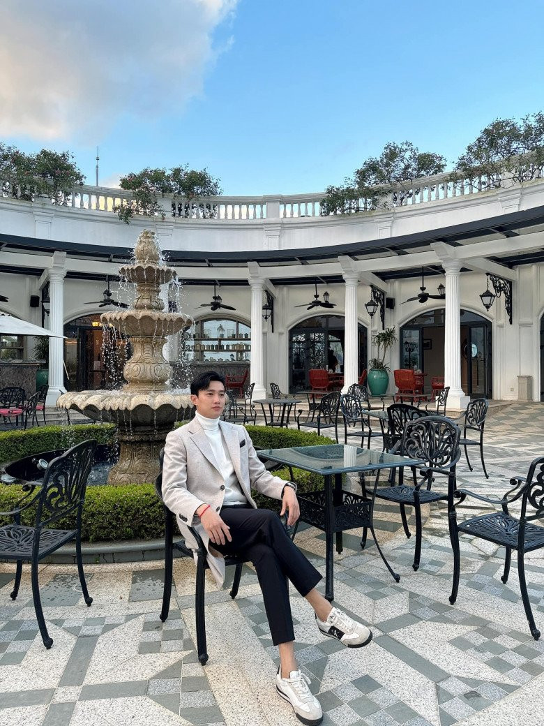 Quốc Trường gây dậy sóng khi thân mật với một nam nghệ sĩ đình đám - Ảnh 6.