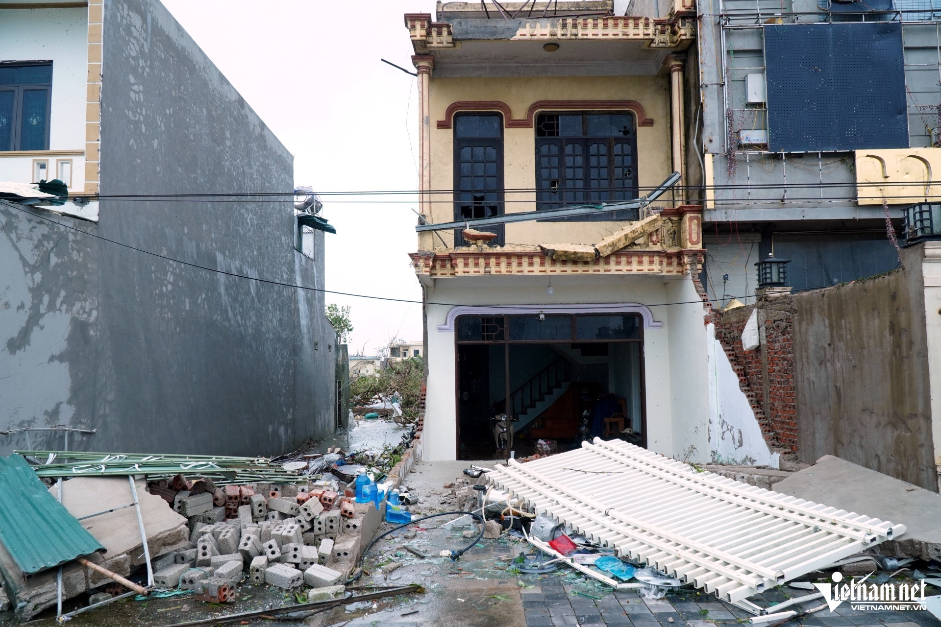 W-a3Cận cảnh hàng chục ngôi nhà ở Thanh Hóa.JPG.jpg