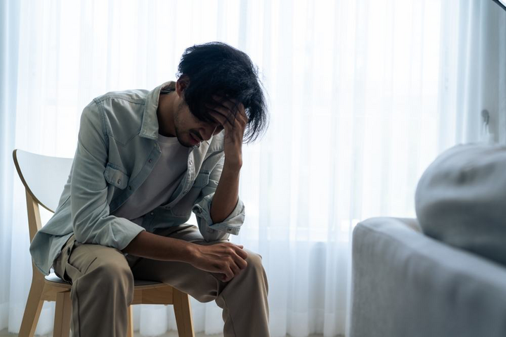 Ly dị ở tuổi 40, tôi ra đi tay trắng sau nhiều năm giúp gia đình vợ kinh doanh. (Ảnh minh họa: iStock)