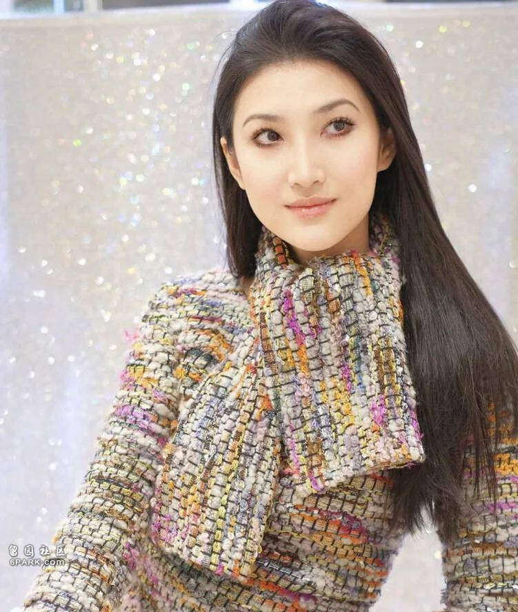 Đại gia 50 tuổi bị mỉa mai khi cưới vợ kém 20 tuổi - Ảnh 4.