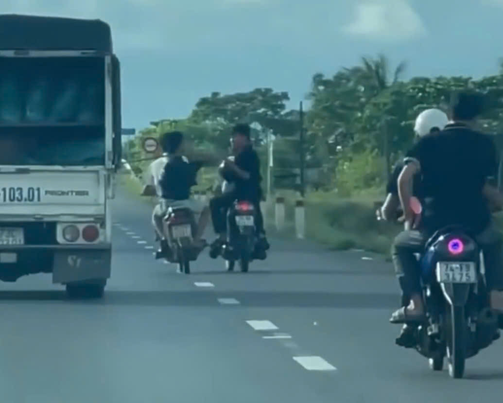 Sau clip 56's, công an xác định được nhóm thanh thiếu niên khiến nhiều người lo ngại- Ảnh 1.