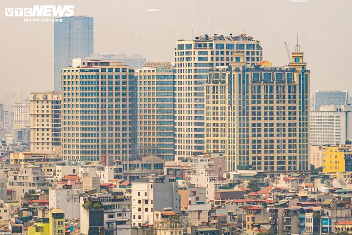 Nhà đầu tư, giới nhà giàu là khách hàng chủ yếu của phân khúc chung cư cao cấp. (Ảnh minh họa: Minh Đức).