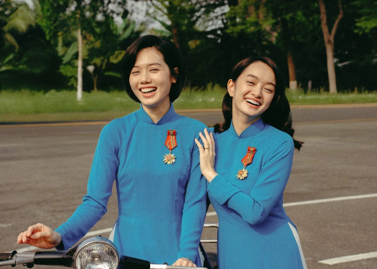 tram anh va kaity nguyen tiet lo hau truong lam phim tu chien tren khong hinh anh 1