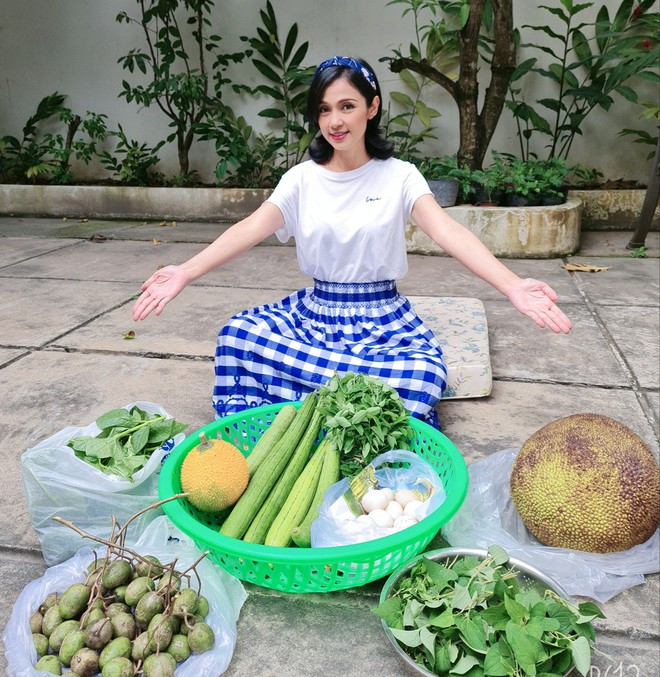 Việt Trinh