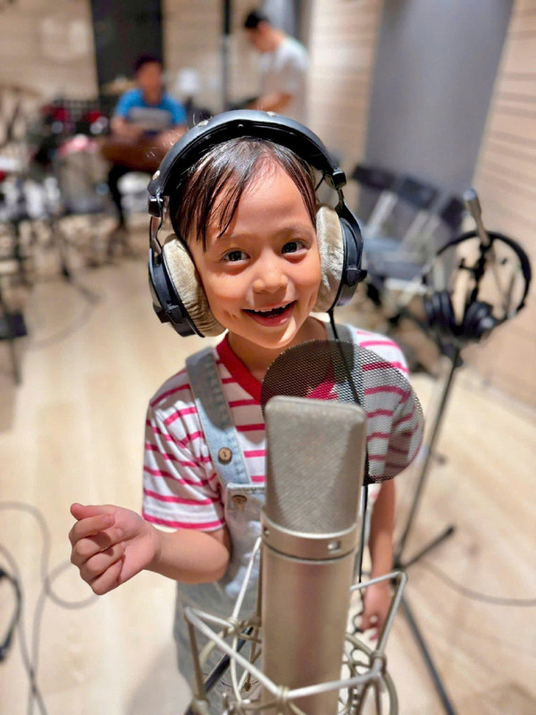 Thân thế bé gái hát cùng Mỹ Tâm Quảng trường Ba Đình sáng 2/9  - Ảnh 5.