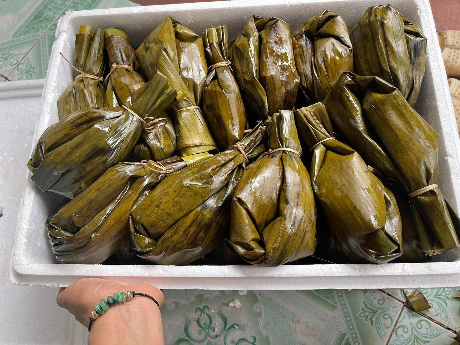 bánh ít uôi đặng thu hà.jpg
