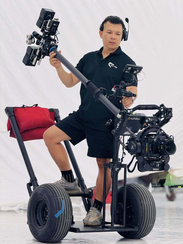 Quay phim Lê Bảo Hân.