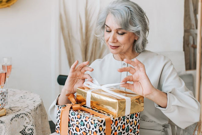 Tuổi xế chiều tôi nhận ra tránh chi tiền vào 5 điều này để cuộc sống an nhàn