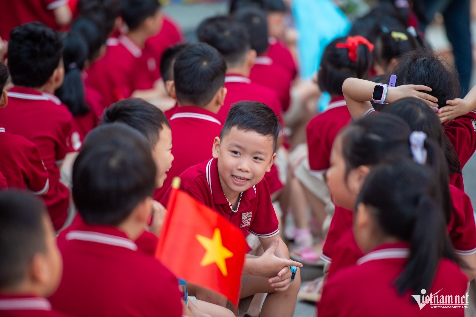 W-nguyen viet xuan khai giang2.jpg