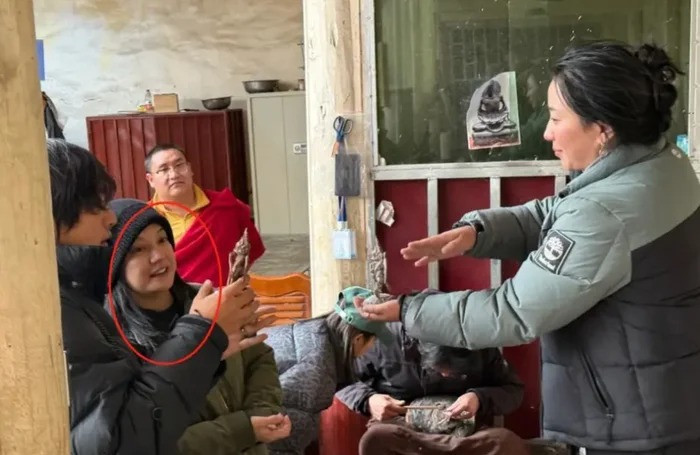 Những lần Triệu Vy xuề xòa xuống sắc không nhận ra