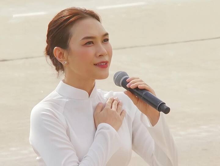 Nghệ sĩ phải mang Tổ quốc trong tim.