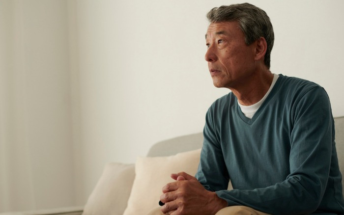 Cụ ông 70 tuổi được cháu nuôi dưỡng, quyết định thừa kế tài sản khiến hai con trai ngỡ ngàng - Ảnh 1.