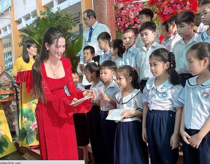 Cuộc sống của Phan Thị Mơ sau 7 năm đăng quang cuộc thi quốc tế - 2