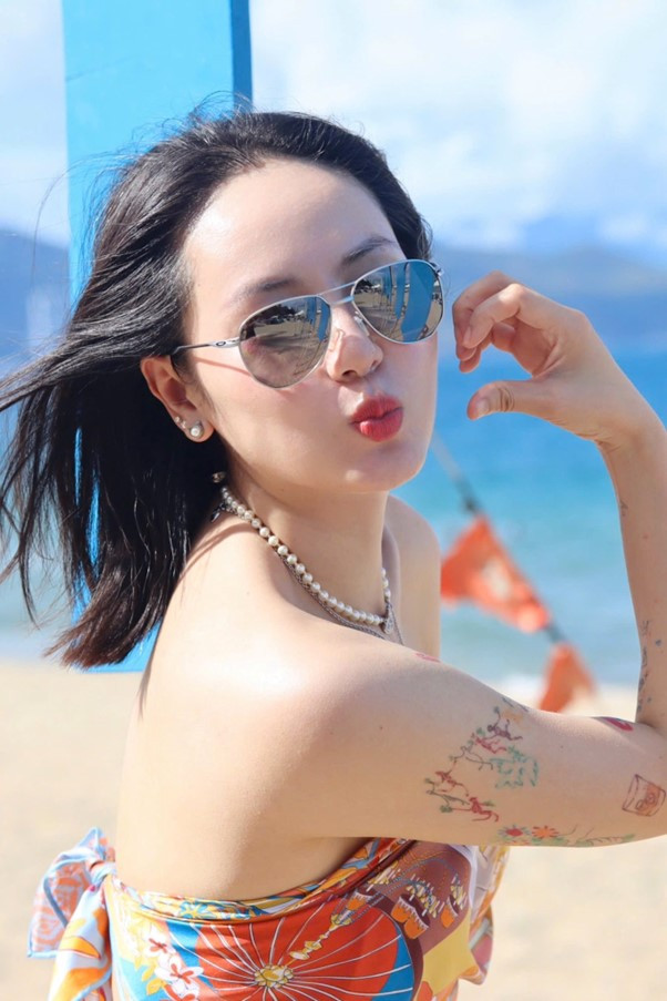 Nữ ca sĩ 41 tuổi vẫn xinh đẹp bậc nhất Vbiz, giàu sang, giấu kín danh tính bạn trai dù yêu lâu năm - Ảnh 7.