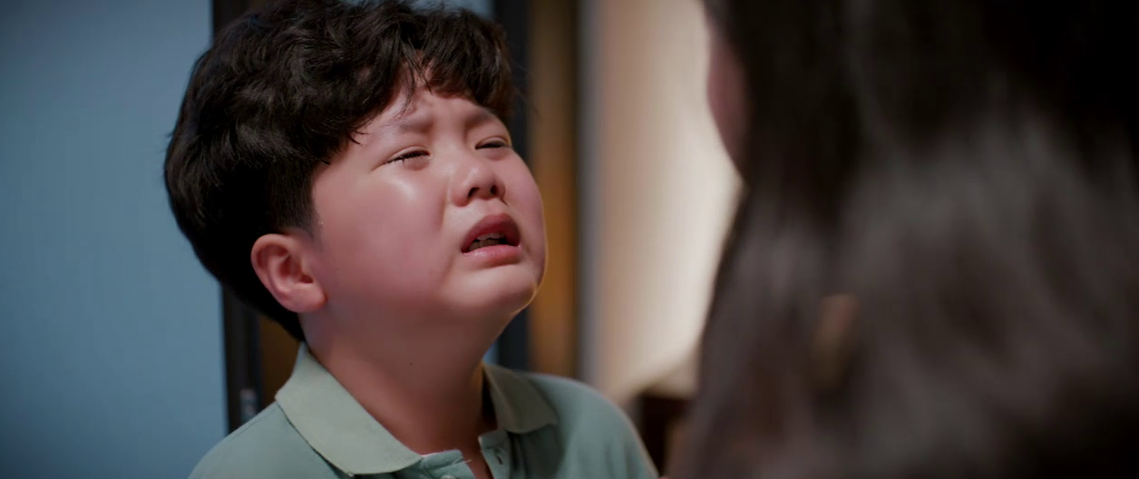 Phương Oanh gây ấn tượng mạnh với màn trả đũa trong ' Gió ngang khoảng trời xanh ' - Ảnh 1.