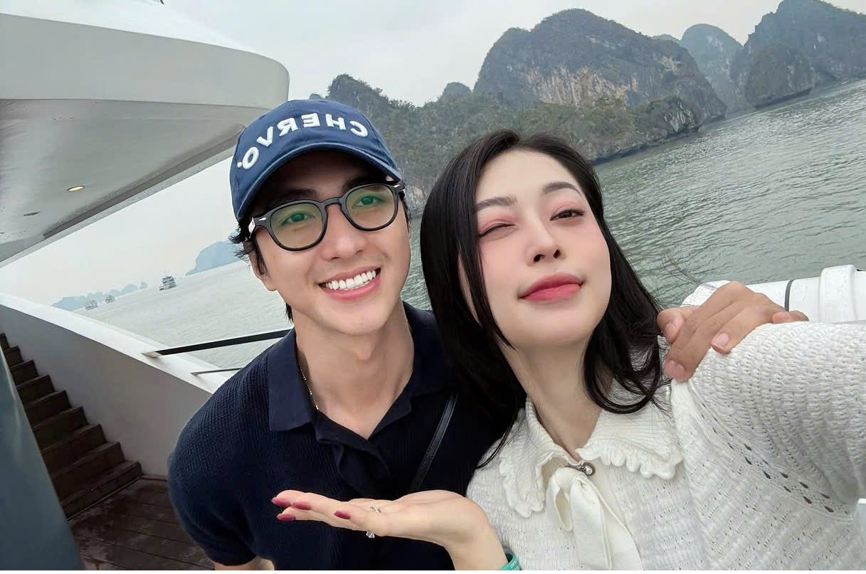 Á hậu Phương Nga thanh lý đồ của chồng rẻ như hàng chợ có cái mặc chán chê trên phim