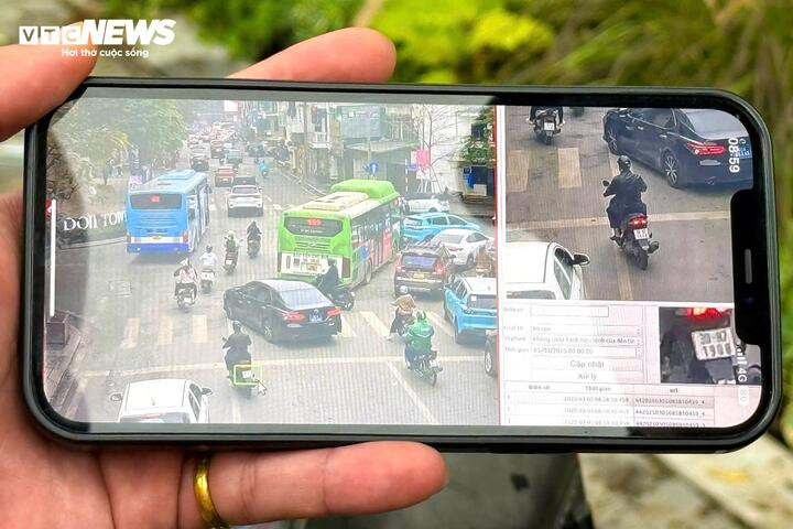 Bộ Công an đang lấy ý kiến dự thảo đề xuất người cung cấp tin phản ánh vi phạm giao thông được nhận 5 triệu đồng.