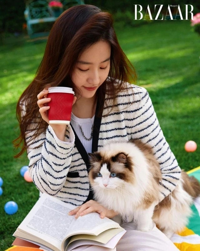 O tuoi 38, luu diec phi song the nao trong biet thu rong bang ca cong vien hinh anh 3