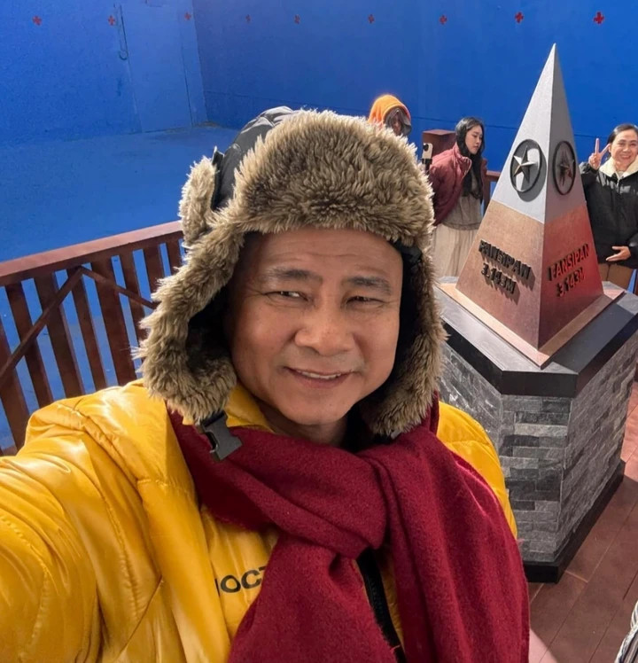 NSND Tự Long mở đầu năm mới bằng thông điệp đầy khí thế: