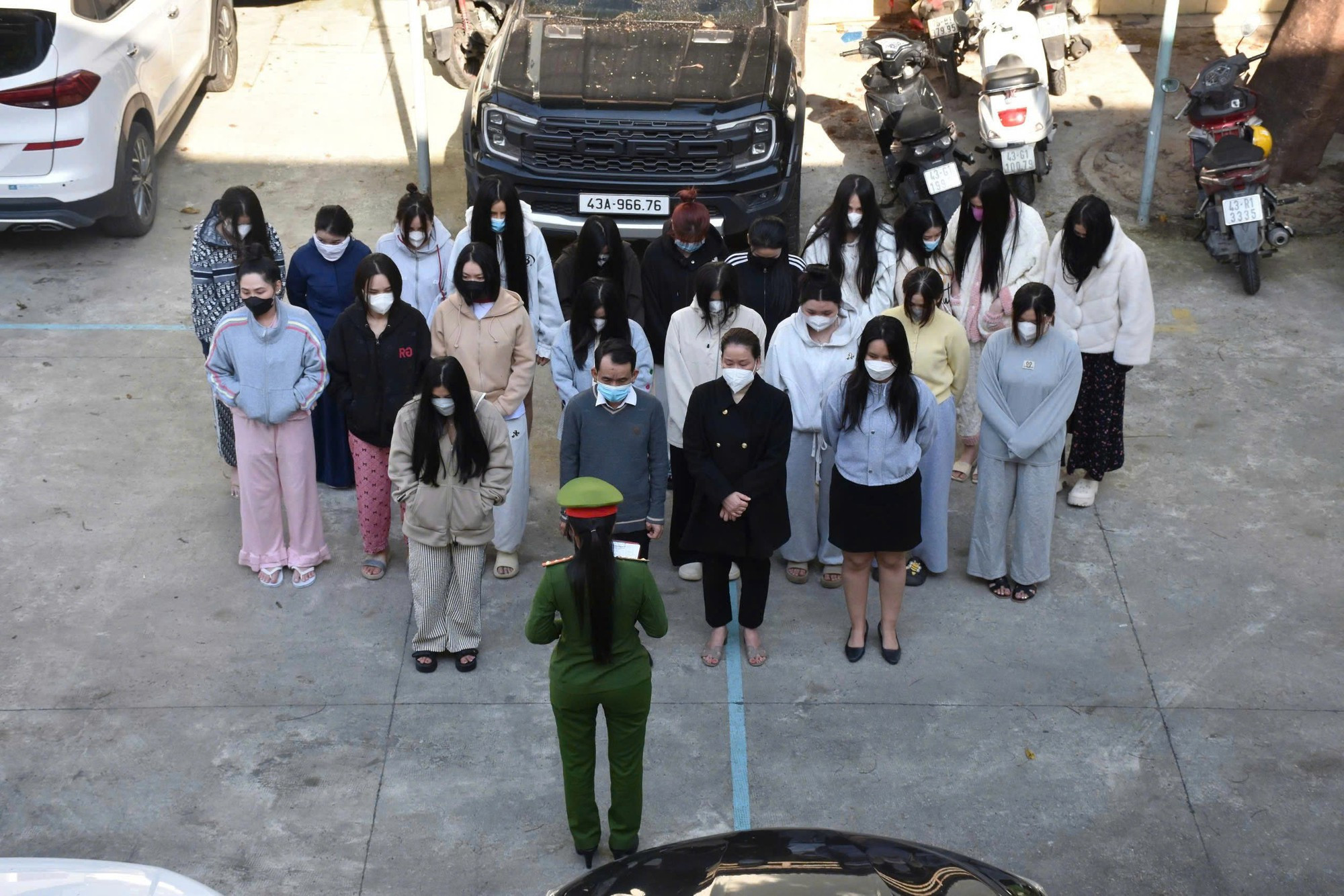 Hai cơ sở massage nổi tiếng tại Đà Nẵng bị phát hiện mại dâm - Ảnh 1.