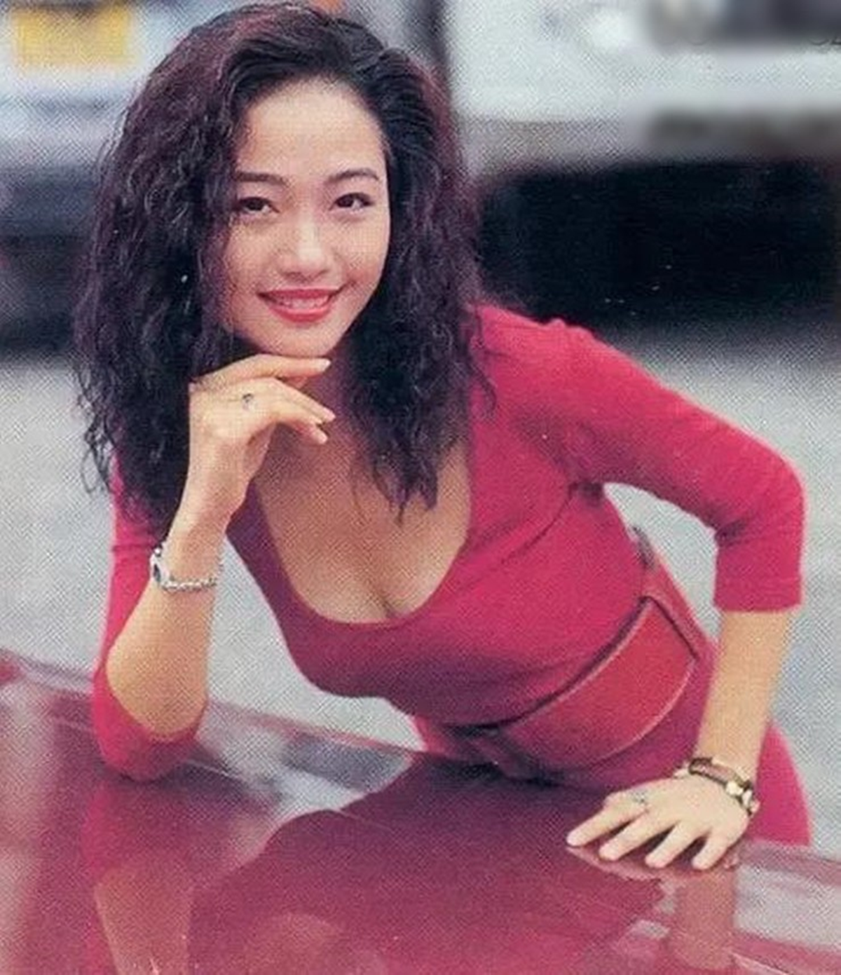 Nhan sắc Á hậu 60 tuổi vẫn nét ngây thơ từ chối yêu trai trẻ, lẻ bóng nhưng