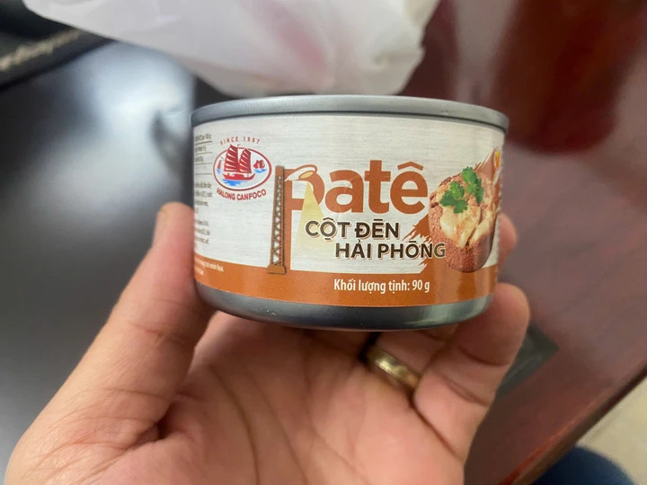 Cơ quan chức năng xác định gần 14.000 hộp pate đóng hộp được Công ty Cổ phần Đồ hộp Hạ Long sản xuất trong các ngày 6 và 7/9/2025 từ thịt lợn nhiễm dịch tả châu Phi.