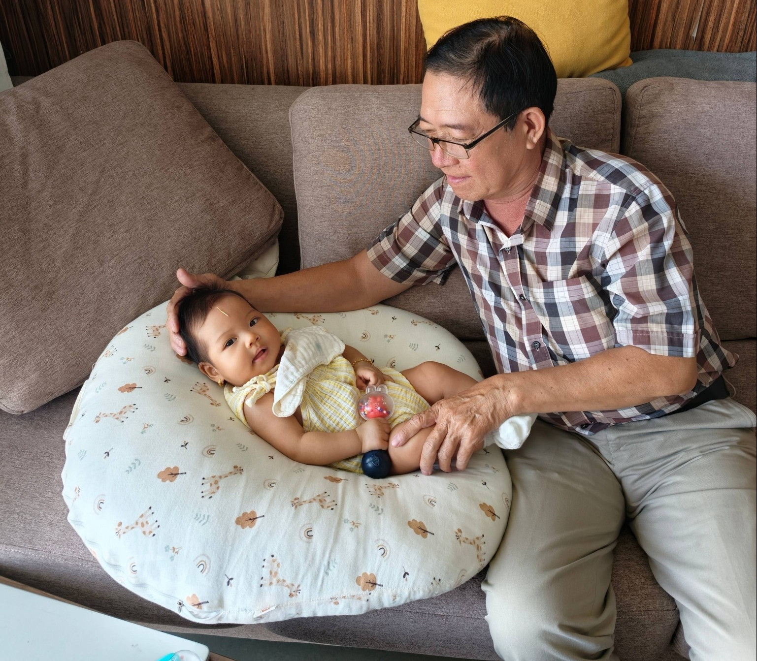 bo chong hhen nie gay chu y 0de9bdec788a4718ac8337a67cf1ee88 681.jpeg