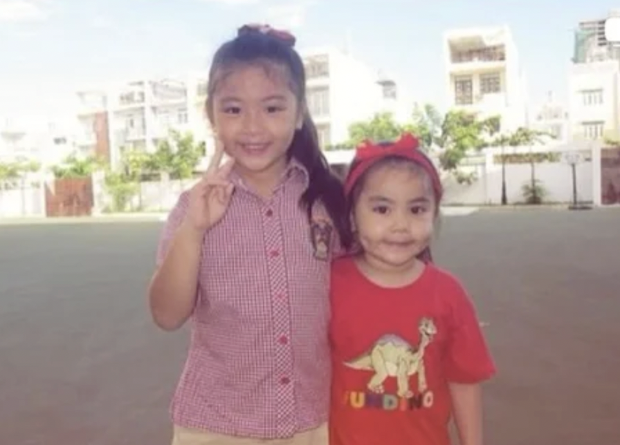 Lọ Lem chia sẻ khoảnh khắc tuổi thơ bên em gái Hạt Dẻ gây sốt mạng xã hội - Ảnh 1.