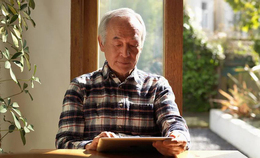 Chỉ khi về già tôi mới hiểu: Đừng chia sẻ 4 điều này với bất kỳ ai, kể cả người thân - Ảnh 2.