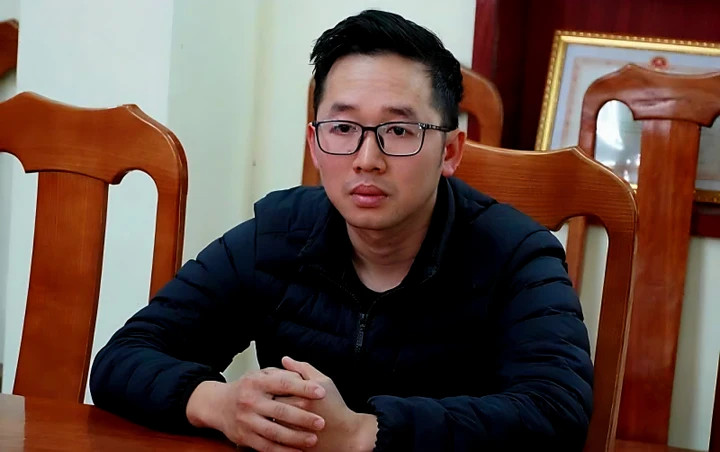 Lê Hữu Minh tại cơ quan công an. (Ảng: C.A)